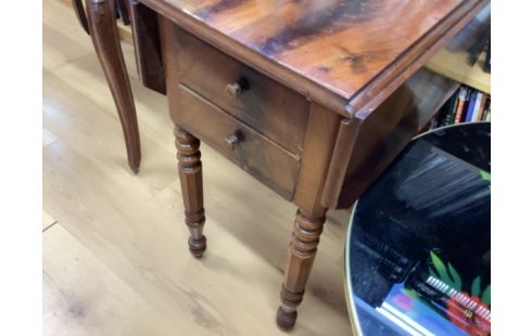 TABLE PM 2 ABATTANTS