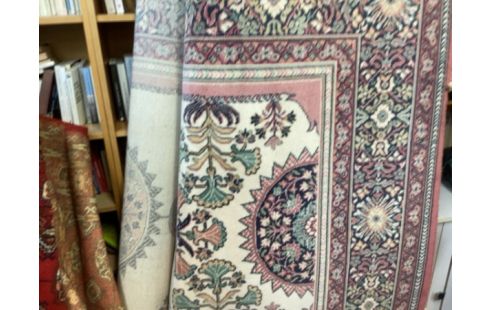 TAPIS ROUGE 1M70 / 2M40