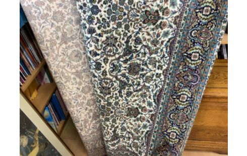 TAPIS BLEU 1M70 / 2M40