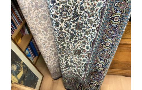 TAPIS BLEU 1M70 / 2M40