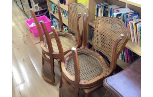 CHAISE CANNEES STYLE LOUIS XV