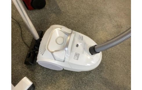 ASPIRATEUR BLANC ROWENTA
