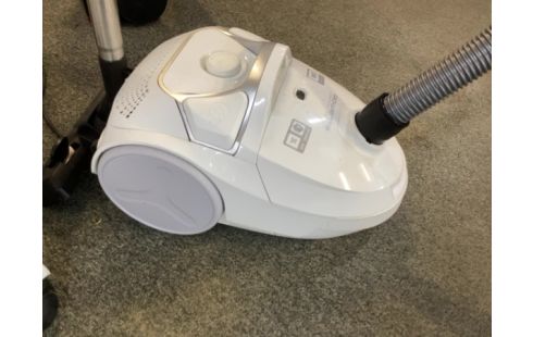 ASPIRATEUR BLANC ROWENTA