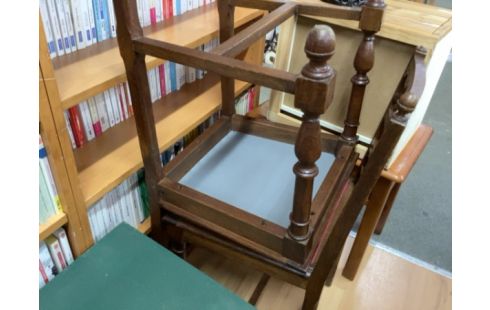 CHAISE STYLE HENRY II LOT DE 6