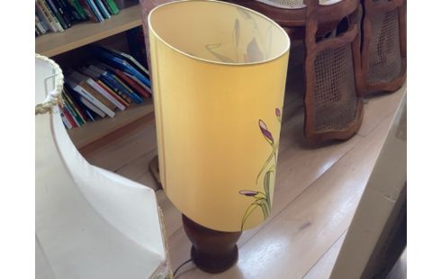 LAMPE JAUNE FLEURIS