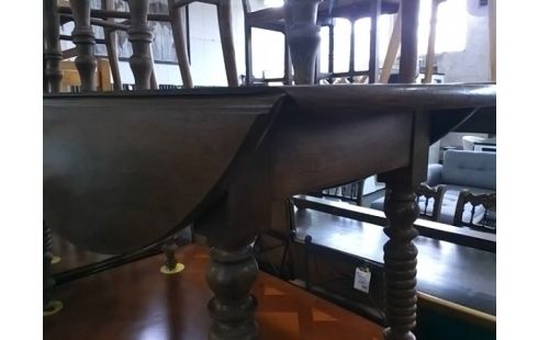 TABLE A VOLETS (PIEDS USES)