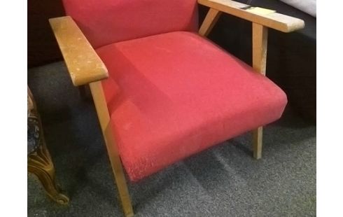 FAUTEUIL BOIS ET ROUGE