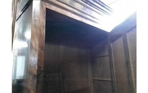 BONNETIERE AVEC PORTE MIROIR 2T (AVEC ETAGERES)