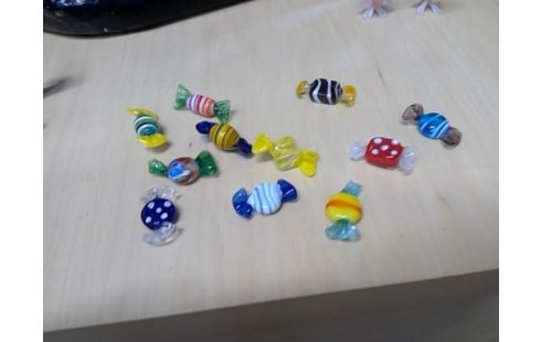 LOT VAN GLAZEN FIGUURTJES MURANO-STYLE