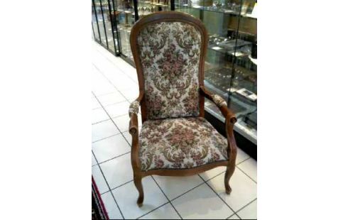 ARMLEHNSESSEL HOLZ POLSTER STOFF FLORAL