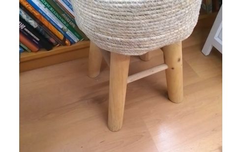 TABOURET MODERNE BOIS