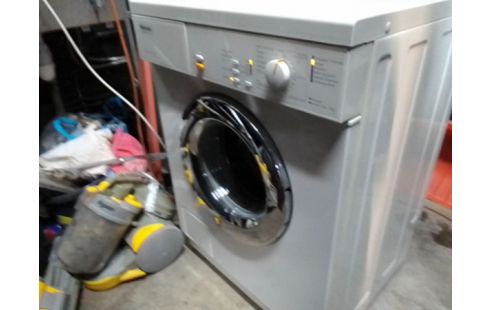 LAVE LINGE MIELE 1000 TOURS/MIN 6KG