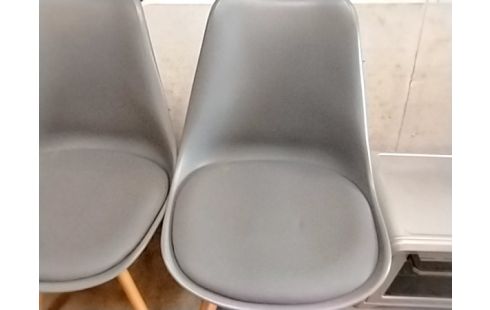 4 CHAISES MODERNE STYLE SCANDINAVE