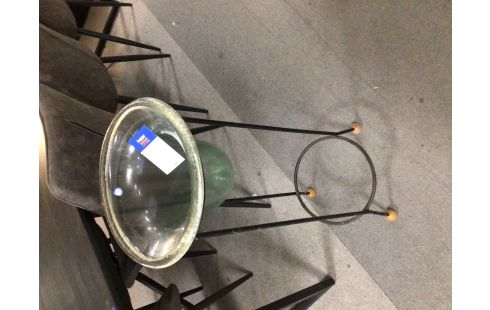 DECORATION VERRE PIED FER FORGE