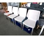 4 CHAISES MODERNE GRISES PIEDS ABIMES