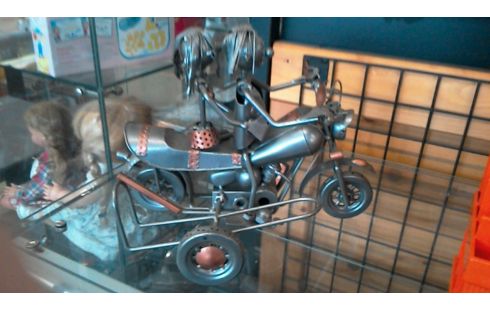 PORTE BOUTEILLE  METAL SCULPTURE MOTO