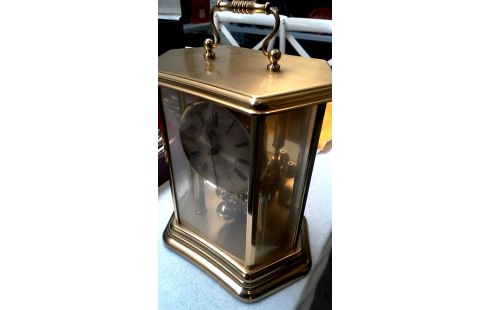 PENDULETTE LAITON A BATTERIE