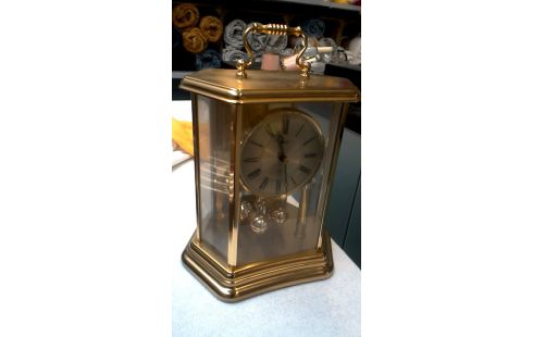 PENDULETTE LAITON A BATTERIE