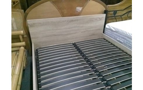 LIT MODERNE 140X190 AVEC 2T ET SOMMIER A LATTES