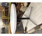 TABLE RONDE BLANCHE PIED CHROME