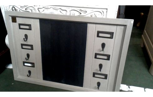 PORTE MANTEAU MURAL GRIS, , ASSIETTE