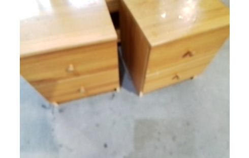 CHEVET EN PIN 2T LA PAIRE