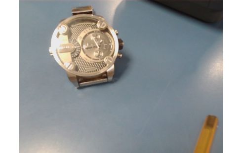 MONTRE QUARTZ DIESEL