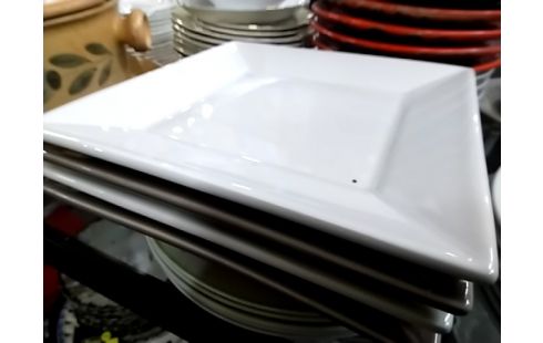 ASSIETTE CARRÉ LOT DE 4