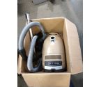 ASPIRATEUR MIELE SELECT PLUS