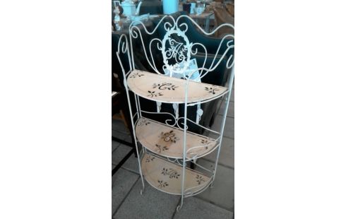 REGAL IM DERZEITIGEN ZUSTAND