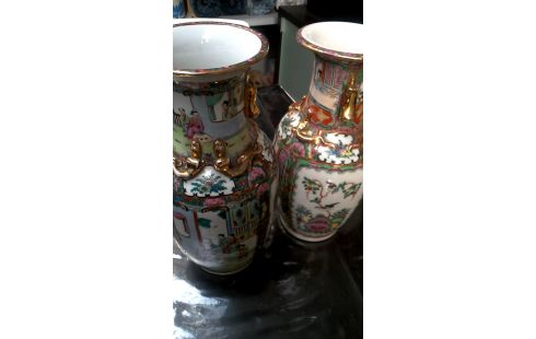 VAAS CHINEES LOT VAN 2