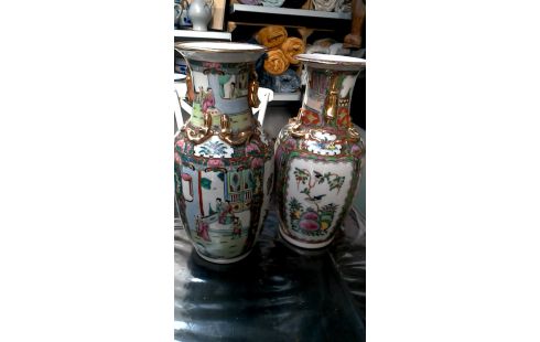 VAAS CHINEES LOT VAN 2