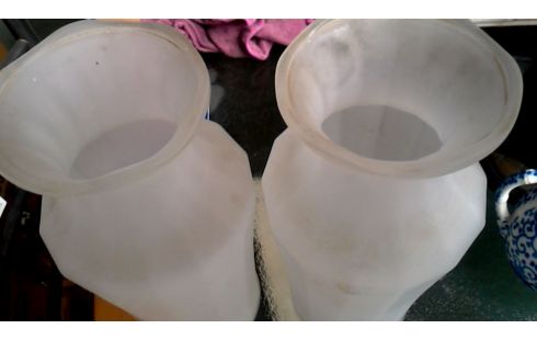 VAAS LOT VAN 2 OUD MAT