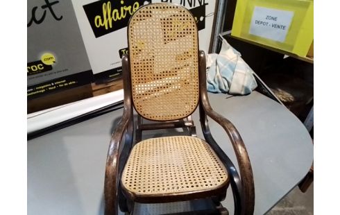 ROCKING CHAIR ENFANT CANNÉ