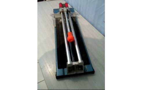 FLIESENSCHNEIDER METALL MANUELL