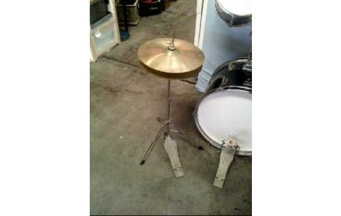 SCHLAGZEUGSET 8TLG. <CHESTER> +ZUBEHÖR