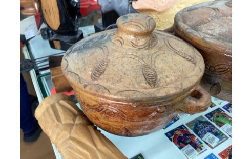 COCOTTE RÉSINE MARRON MM