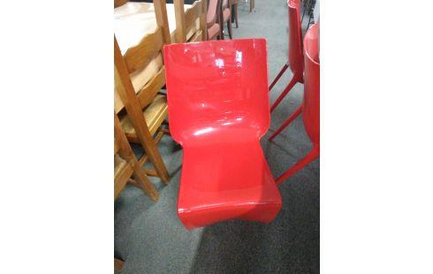 4 CHAISES PEDRALI ROUGE