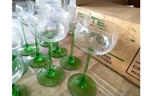 VERRES PIEDS VERT X7