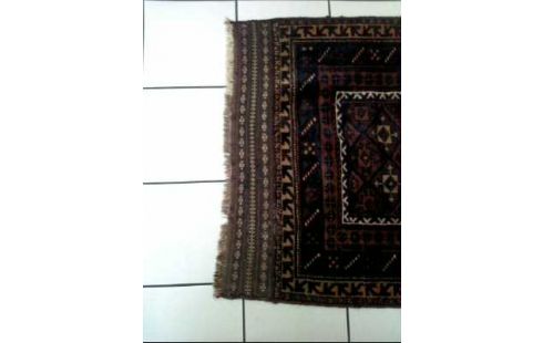 TAPIS BRAUN BLEU