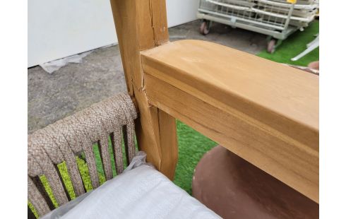 BANQUETTE TECK A RESTAURER