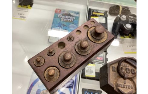 POIDS DE BALANCE INCOMPLET