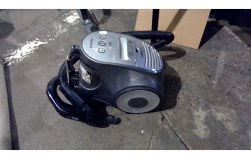 ASPIRATEUR SAMSUNG + ACCES