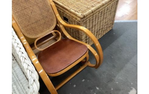 ROCKING CHAIR À BASCULE