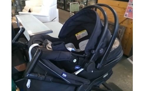 POUSSETTE CHICCO AVEC COSY (AVEC NOTICE)