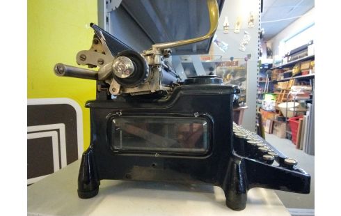 MACHINE A ECRIRE MAP