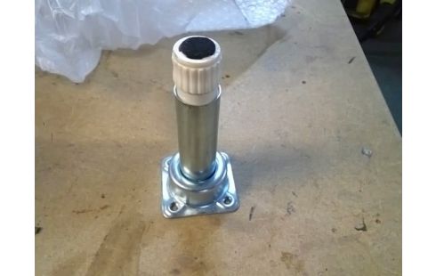 VITRINE MODERNE 4P (PIED CENTRAL EN PLUS)