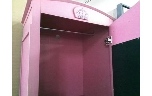 ARMOIRE ENFANT ROSE AVEC PENDERIE