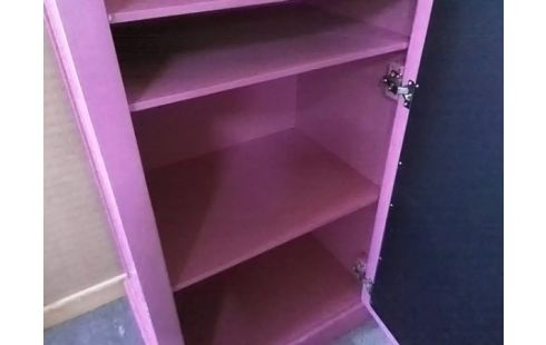 ARMOIRE ENFANT ROSE AVEC PENDERIE