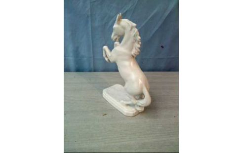 PFERDESTATUE <GOEBEL> KERAMIK WEIß KL.DEF.